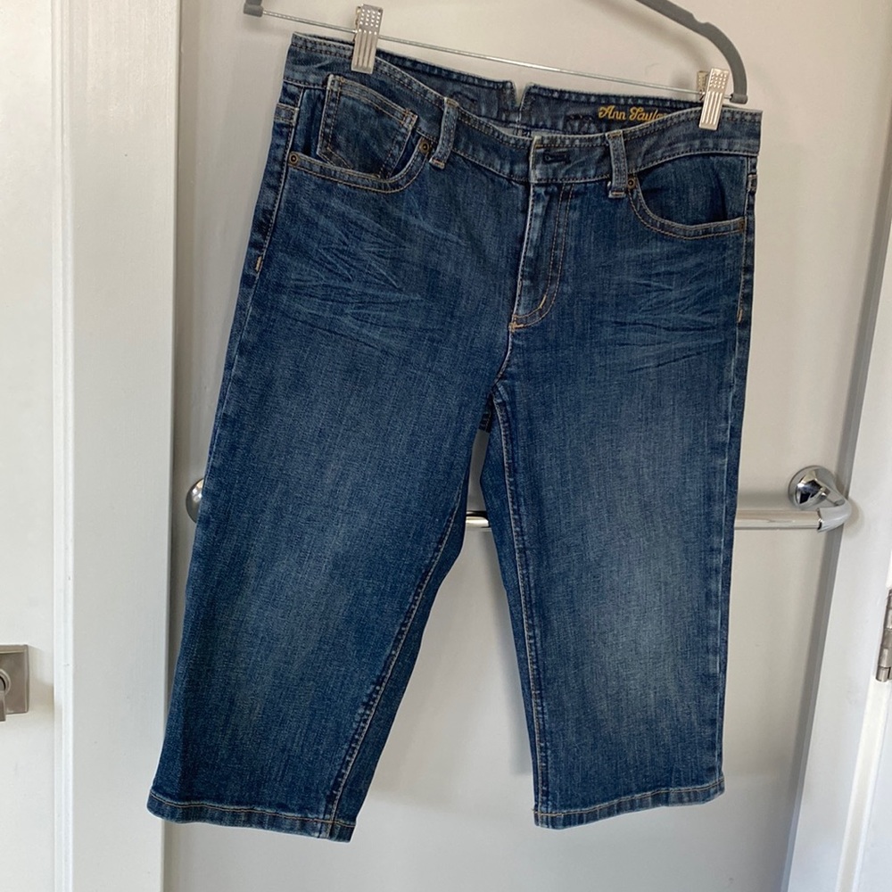 Y2K Ann Taylor  modern fit Lindsay Waist denim capris size 6